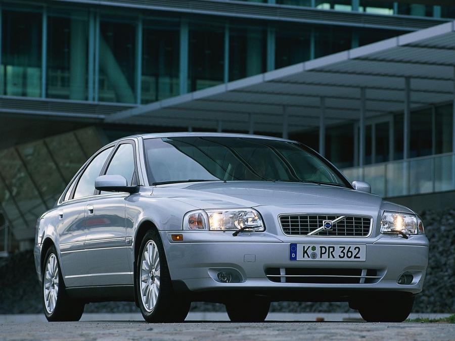  Volvo S80 2003 года  (фото 19 из 31)